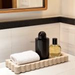 Traverten Flüt Model Banyo Düzenleyici, Sunum Tepsisi Kenar Detaylı